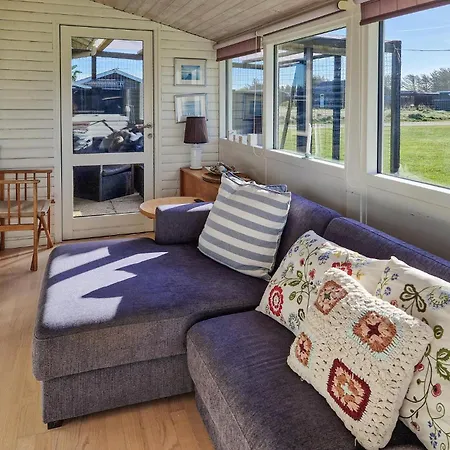 3 Bedroom Beautiful In Lokken Prázdninový dům Furreby