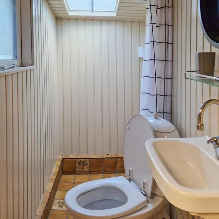 3 Bedroom Beautiful In Lokken Prázdninový dům *