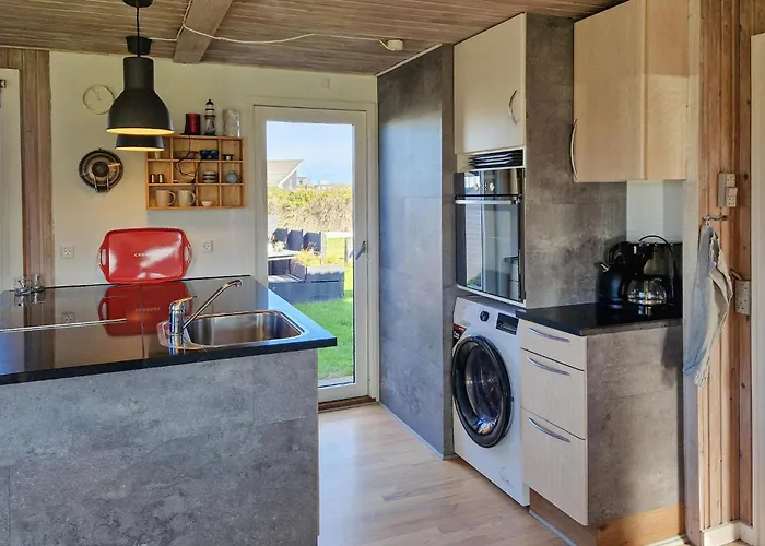 Feriehus 3 Bedroom Beautiful In