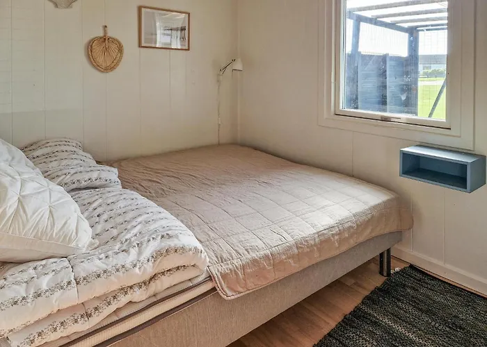 3 Bedroom Beautiful In *